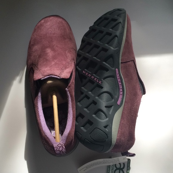 Shoes - Picture 2 of 5